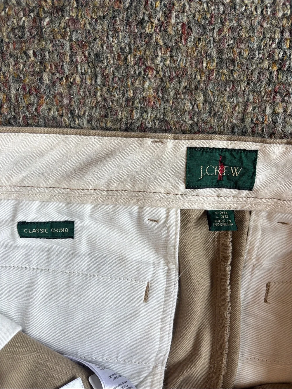 J. Crew Men's Classic Khaki Chino Pants 30x30 BE611